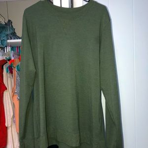 Hunter green super soft sweatshirt
